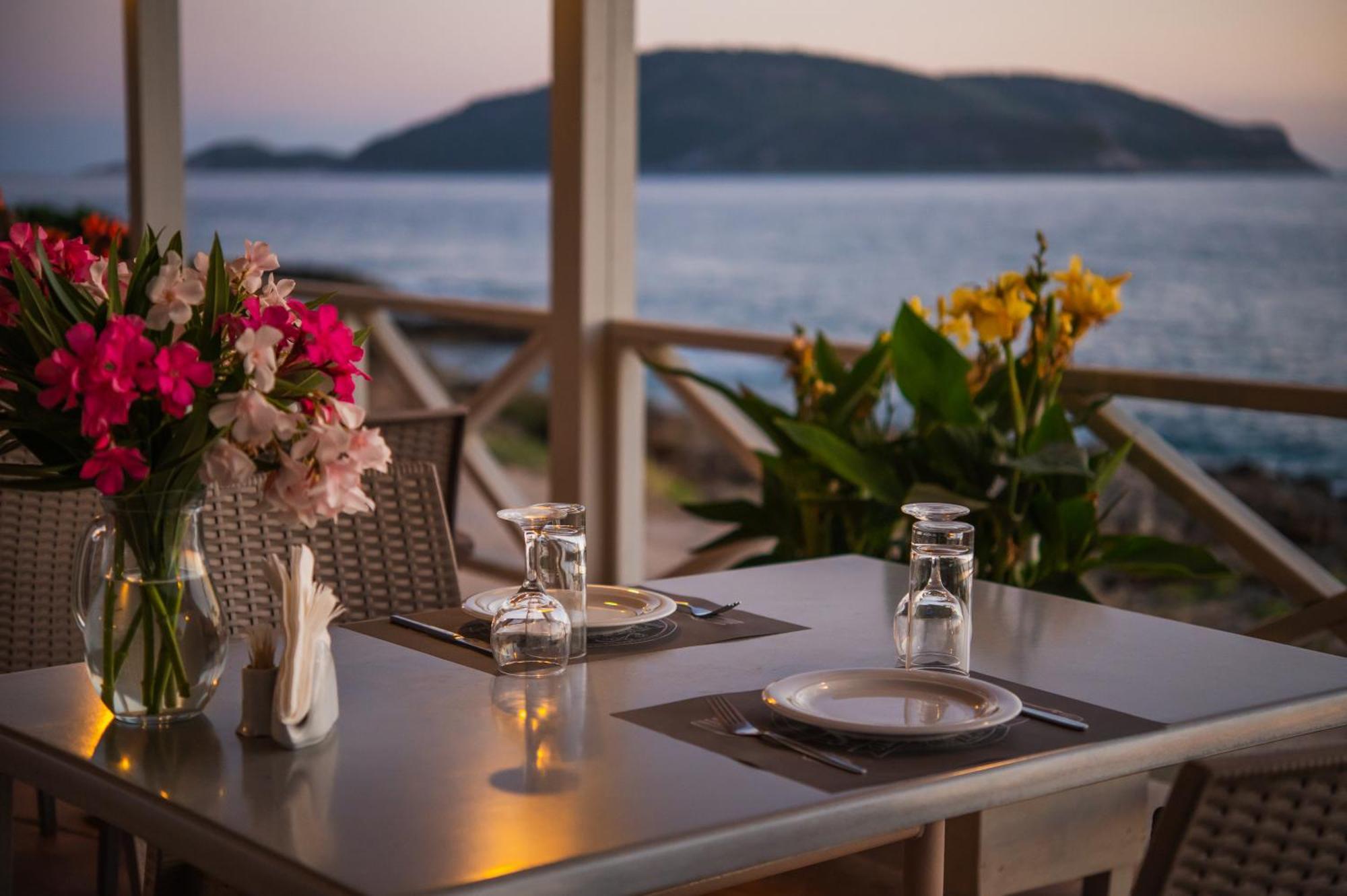 ماراثوبوليس Mesogeios Hotel المظهر الخارجي الصورة