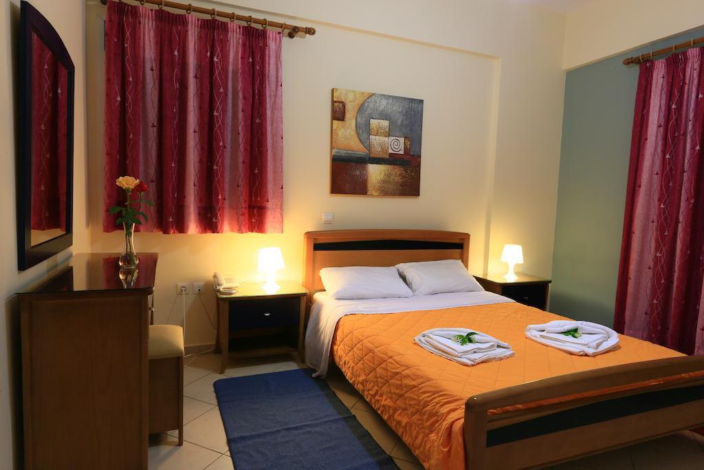 ماراثوبوليس Mesogeios Hotel الغرفة الصورة